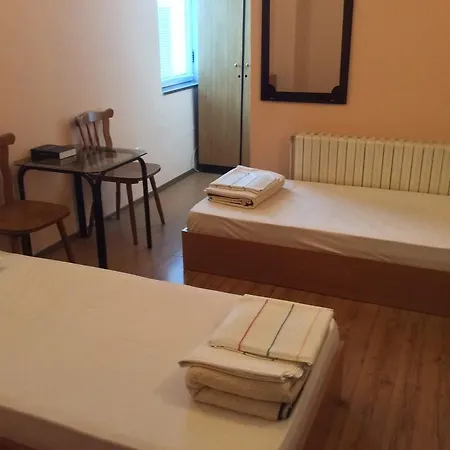 National Hotel