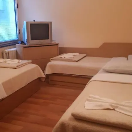 Hotel National